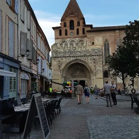 Fleur D'ylang Муасак